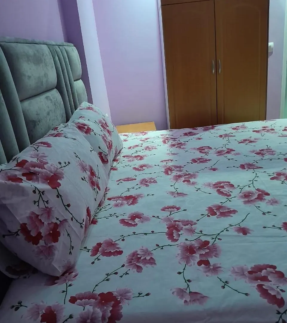 Vila Lida Sarandë 아파트